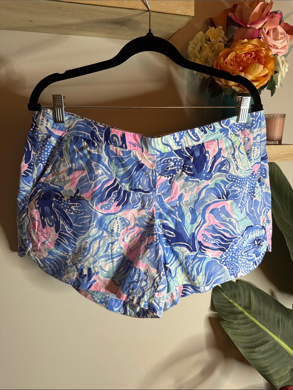 Lilly Pulitzer Ocean View Shorts in Saltwater Blue Shade Seekers - Picture 2 of 3